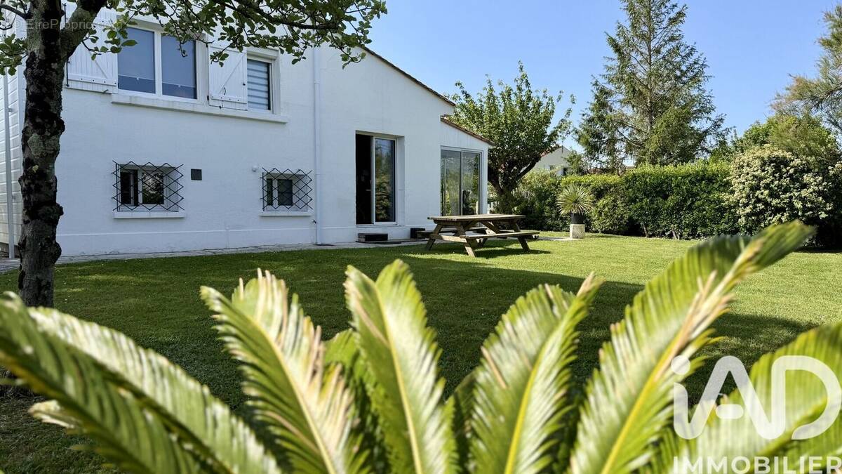 Photo 1 - Maison à SEMUSSAC