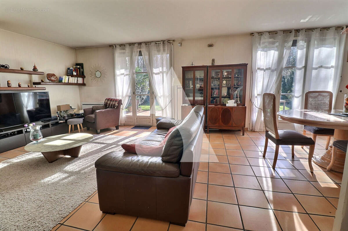 Maison à FRANCONVILLE