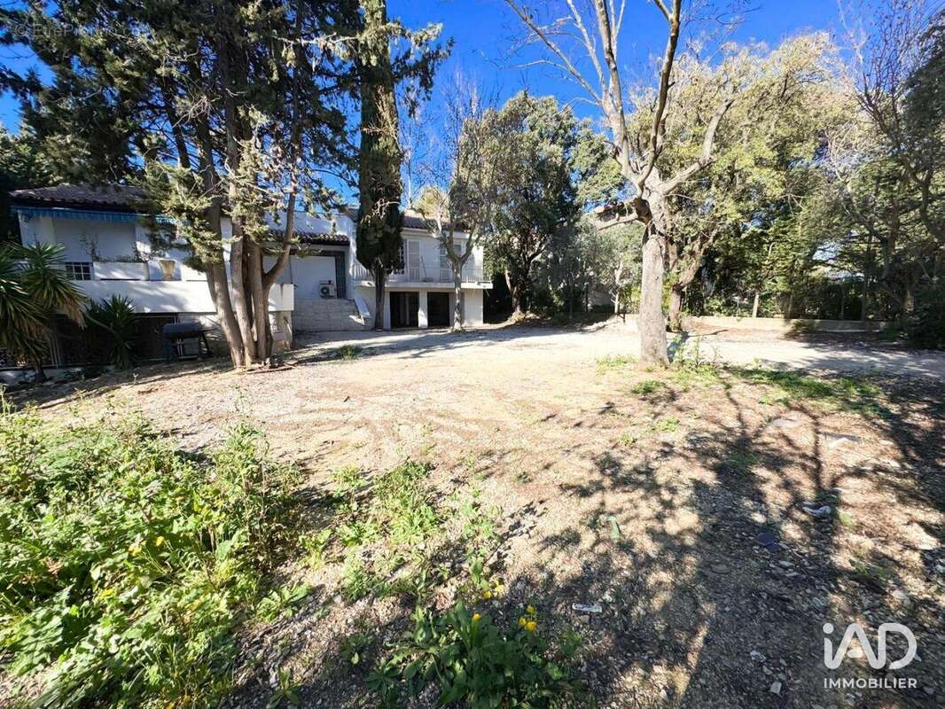 Photo 6 - Maison à MARSEILLE-12E