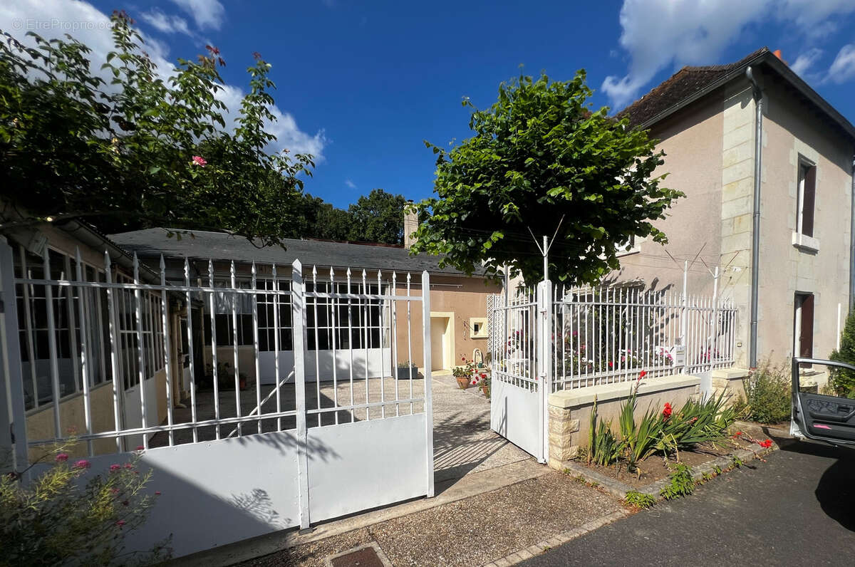 Maison à CHATELLERAULT