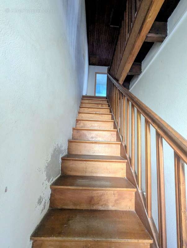 Escalier r+1