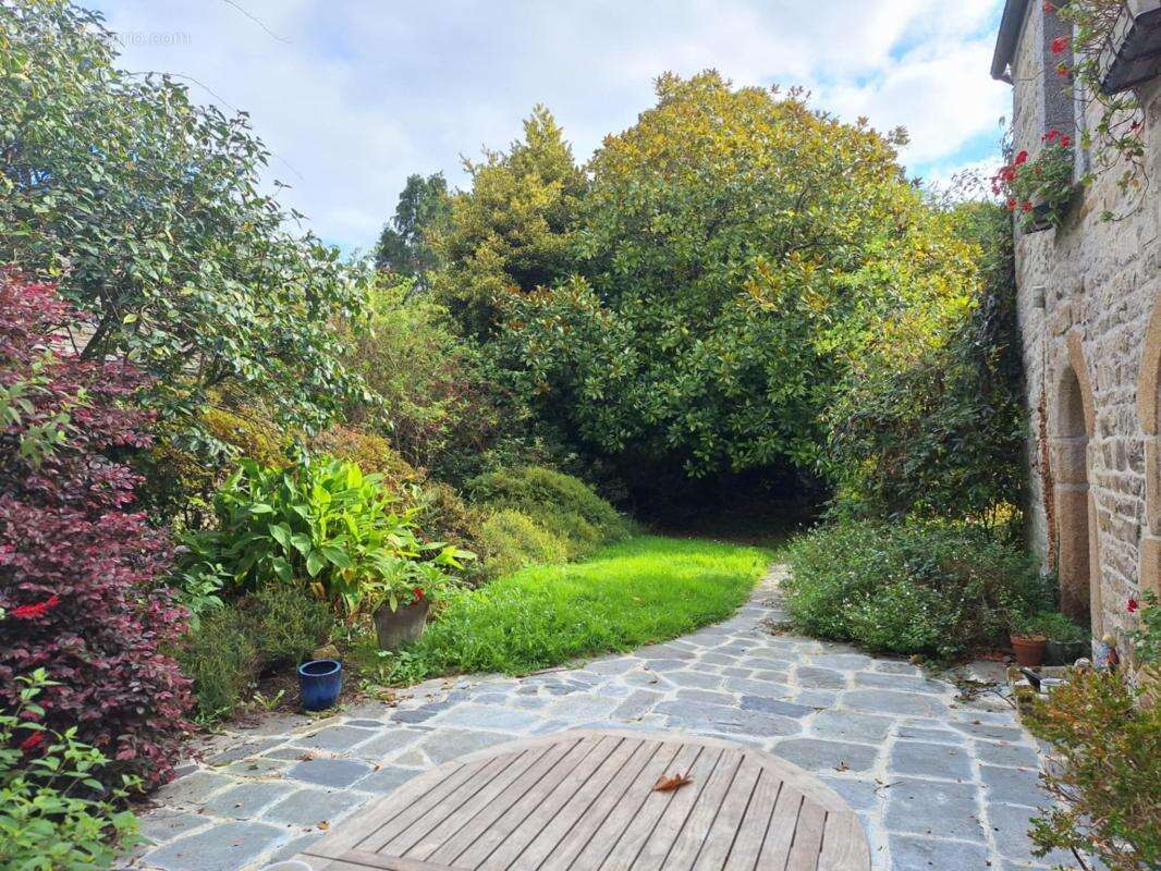 Maison à PLOUEZOC'H