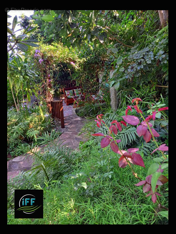 Maison à SAINT-DENIS