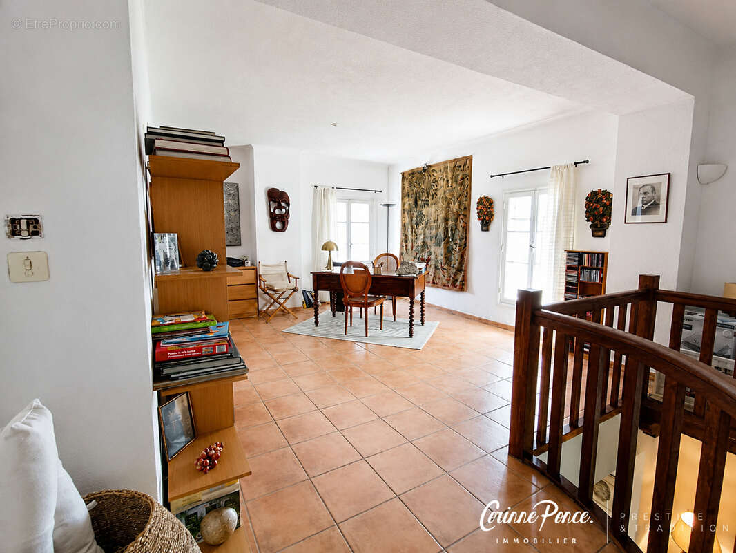Maison à AIGUES-VIVES