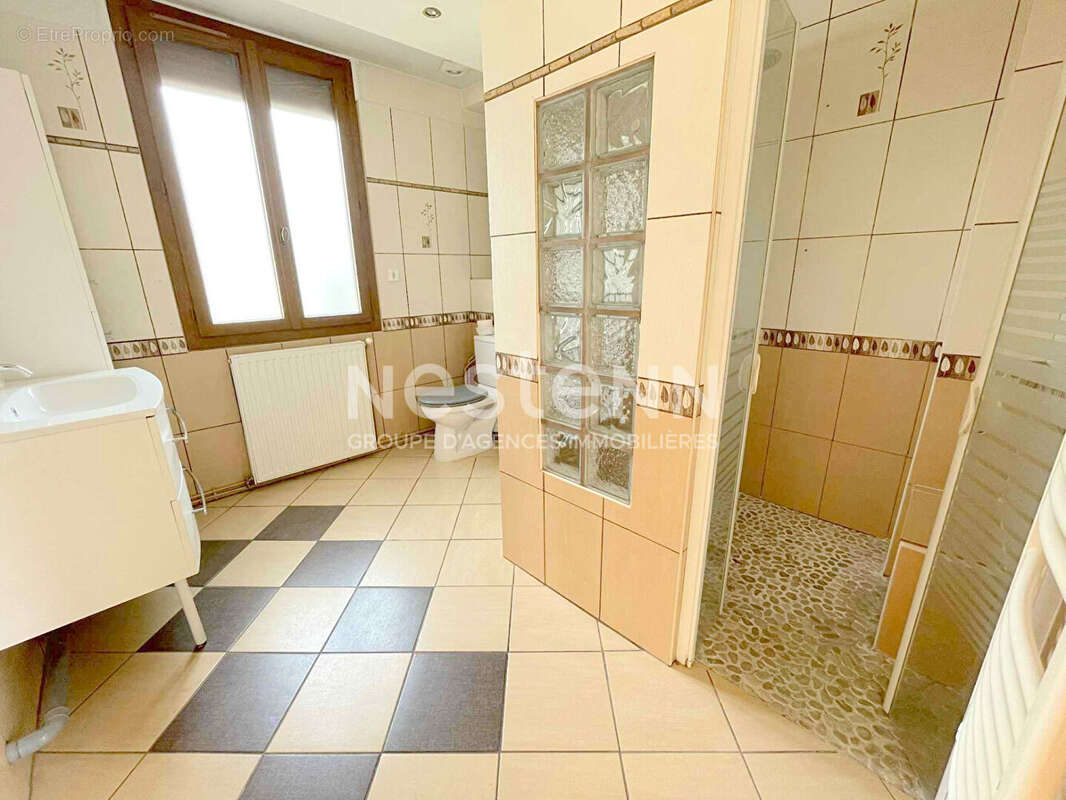 Maison à LE HEAULME