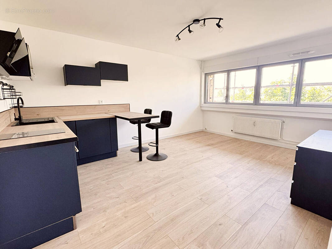 Appartement à HEROUVILLE-SAINT-CLAIR