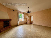 Maison à YVRE-L&#039;EVEQUE