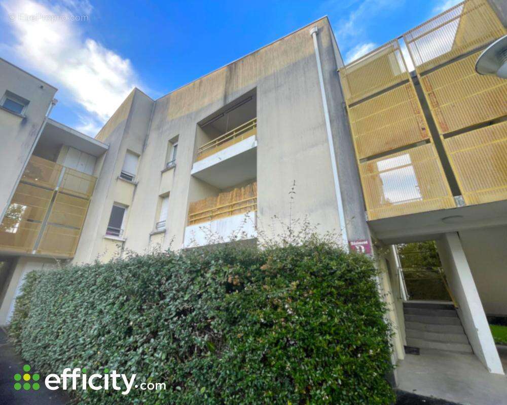 Appartement à SAINT-SEURIN-SUR-L'ISLE