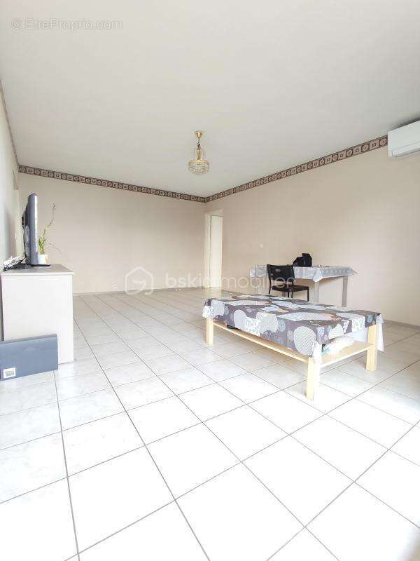 Appartement à LYON-8E