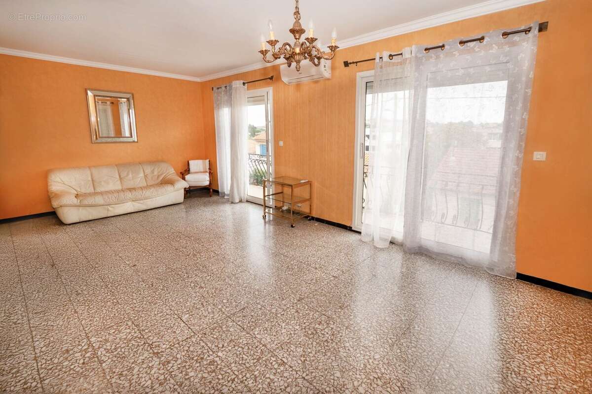 Appartement à BEZIERS