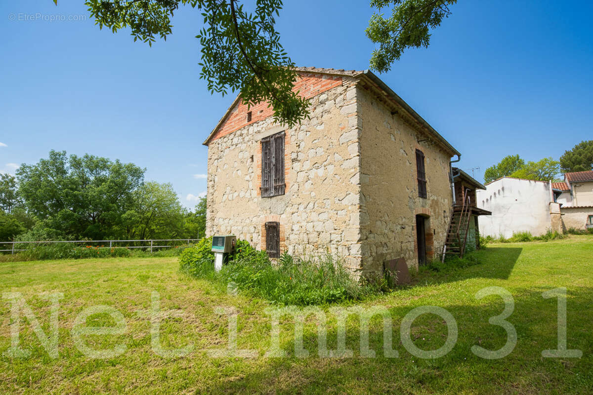 Maison à PUYLAURENS