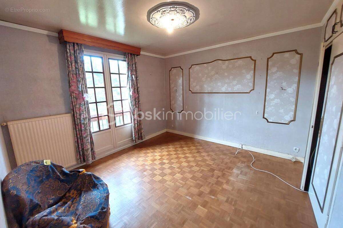 Maison à MONTATAIRE