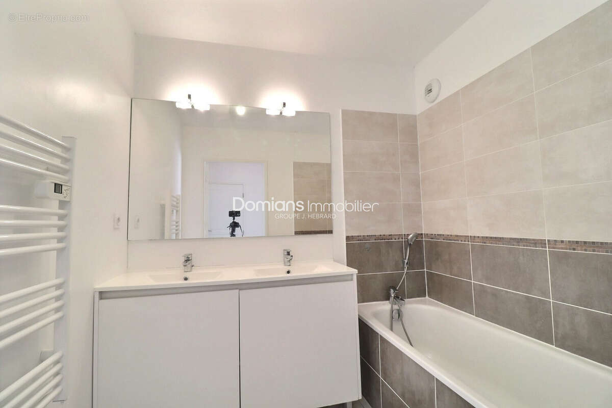 Appartement 61 m² à Saint-Cyprien  - photo 7