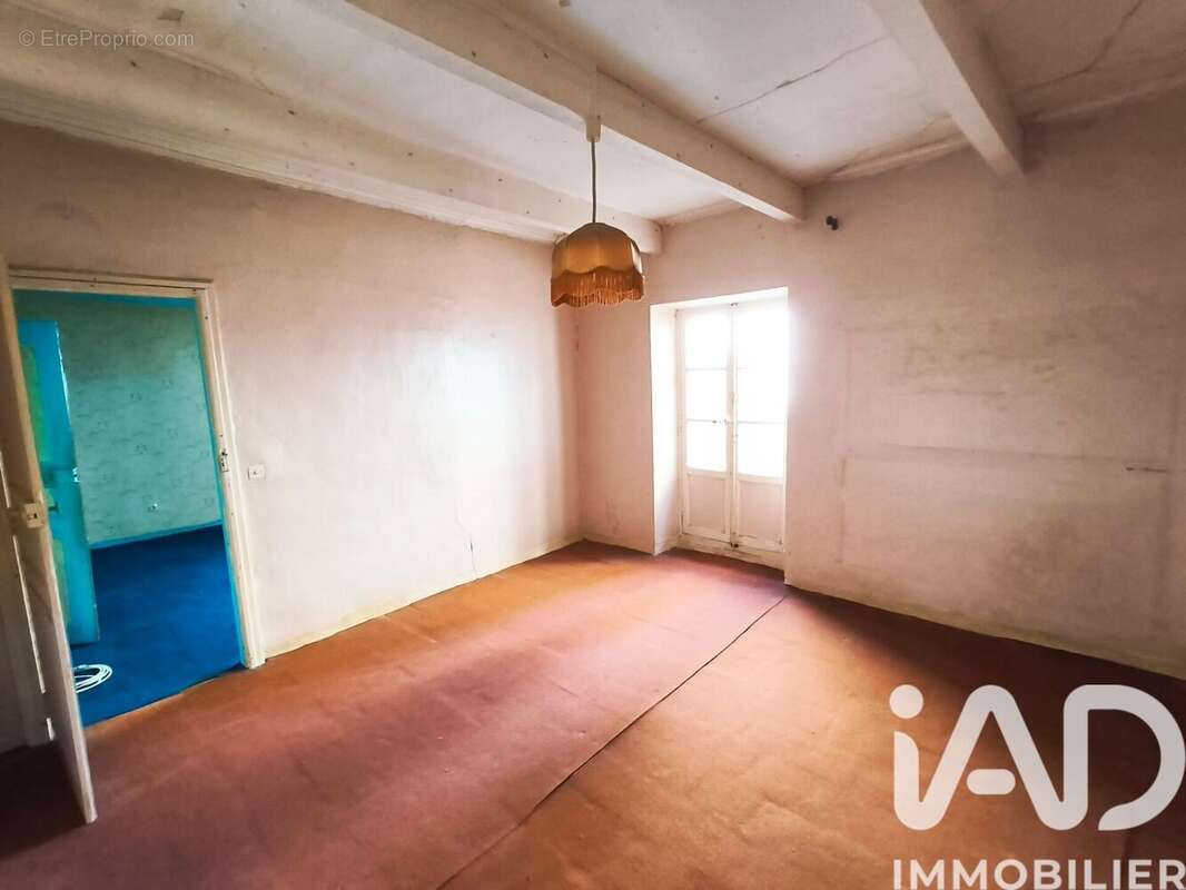 Photo 8 - Maison à ROUJAN