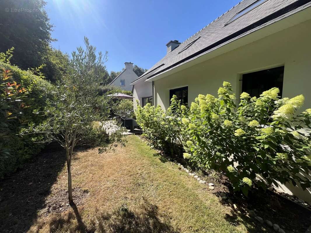 Maison à LARMOR-BADEN