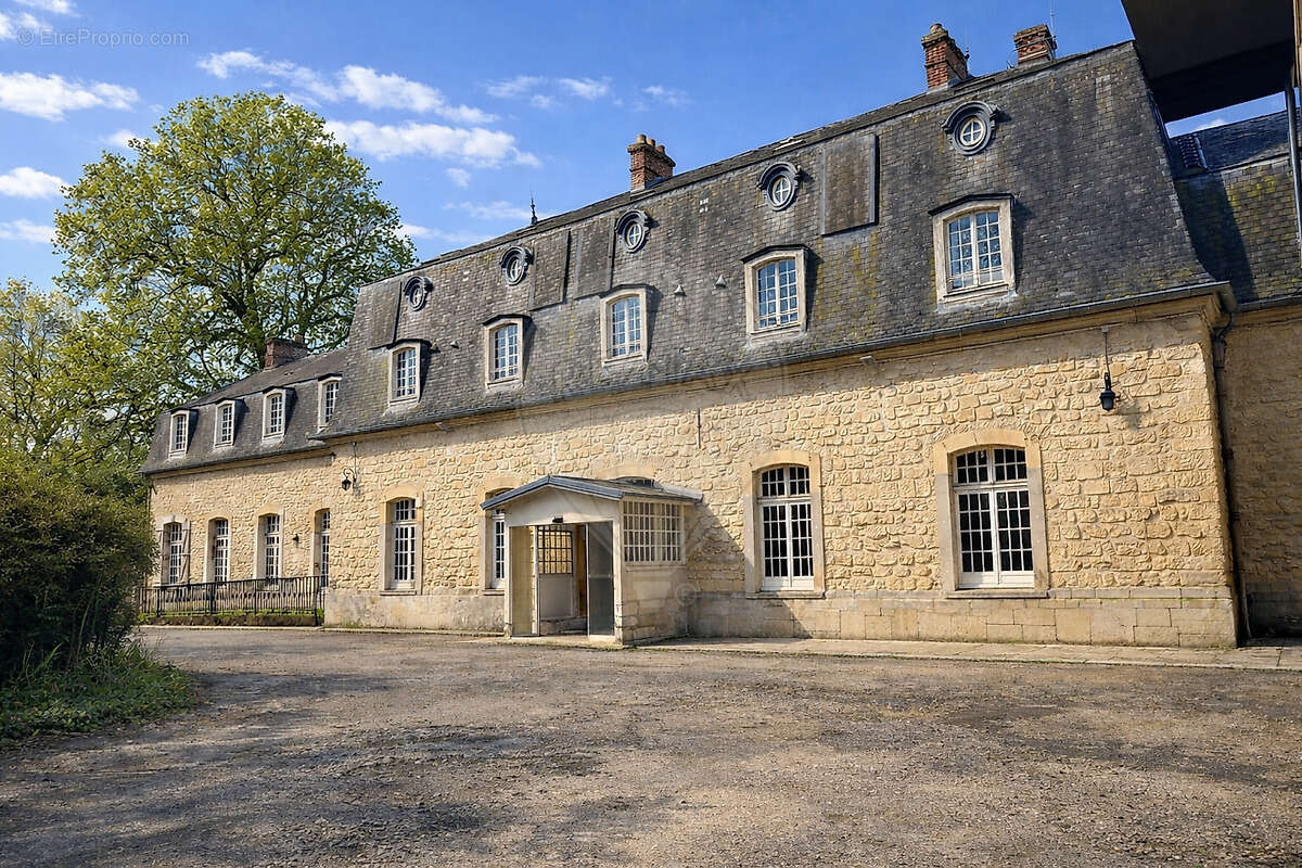 Maison à SENLIS
