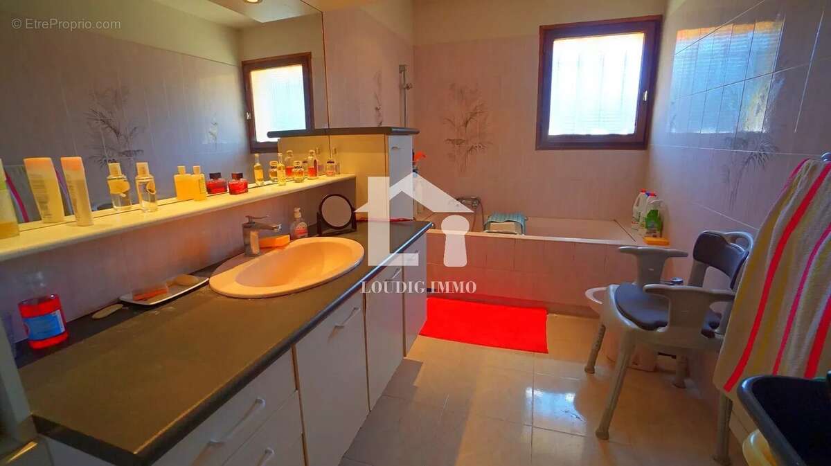 Maison à PEYMEINADE