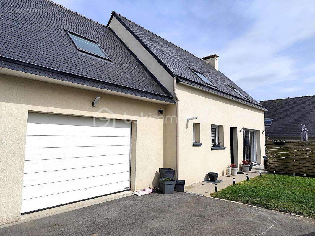 Maison à SAINT-DIVY