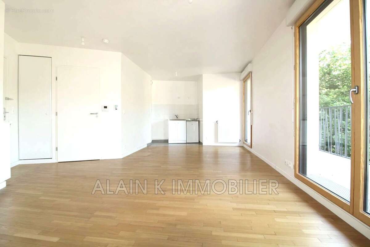 Appartement à CHAVILLE