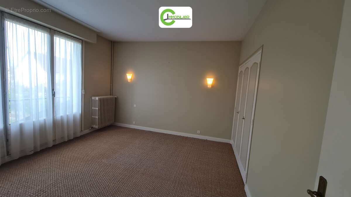 Maison à LA FERTE-BERNARD