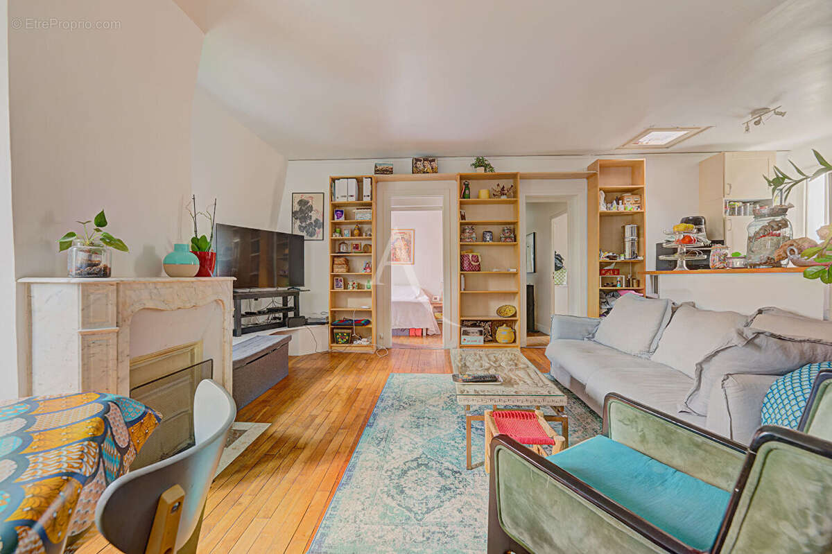 Appartement à LE PERREUX-SUR-MARNE
