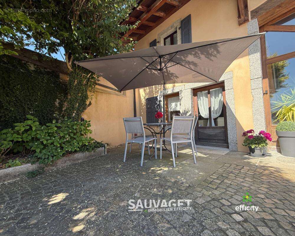 Maison 271 m² à Cornier  - photo 18
