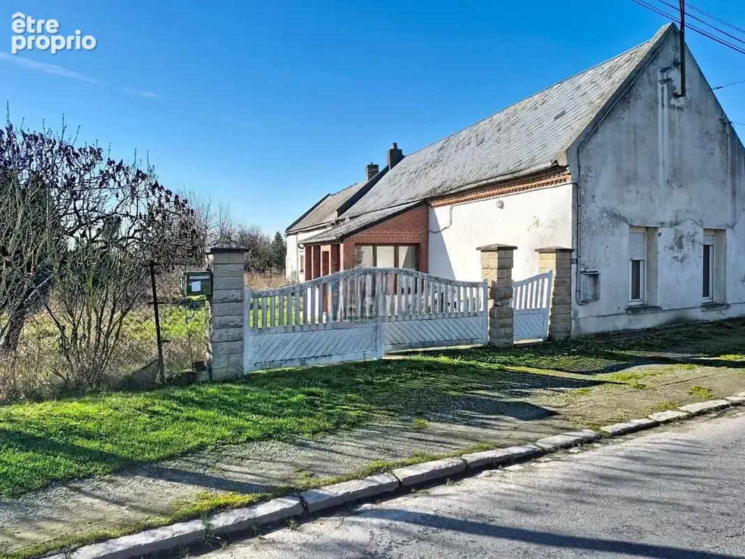 Maison à CRECY-SUR-SERRE