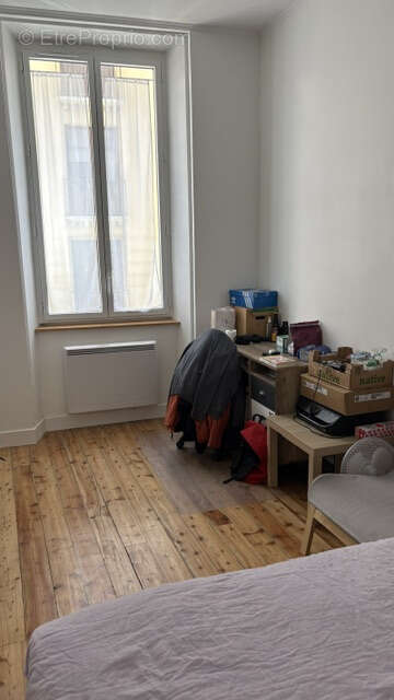 T3 rénové CHAMBERY - 75 m2 - IDEAL COLOCATION 3 étudiants- rentabilité 8% - 195 000 euros - photo 12