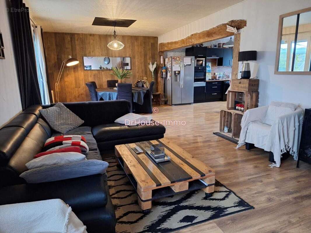 Maison à ECOMMOY