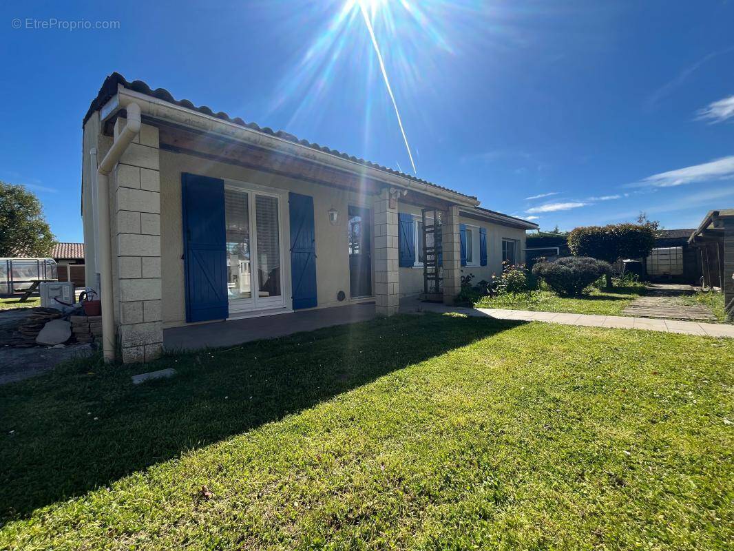 Maison à SAINT-LOUBES