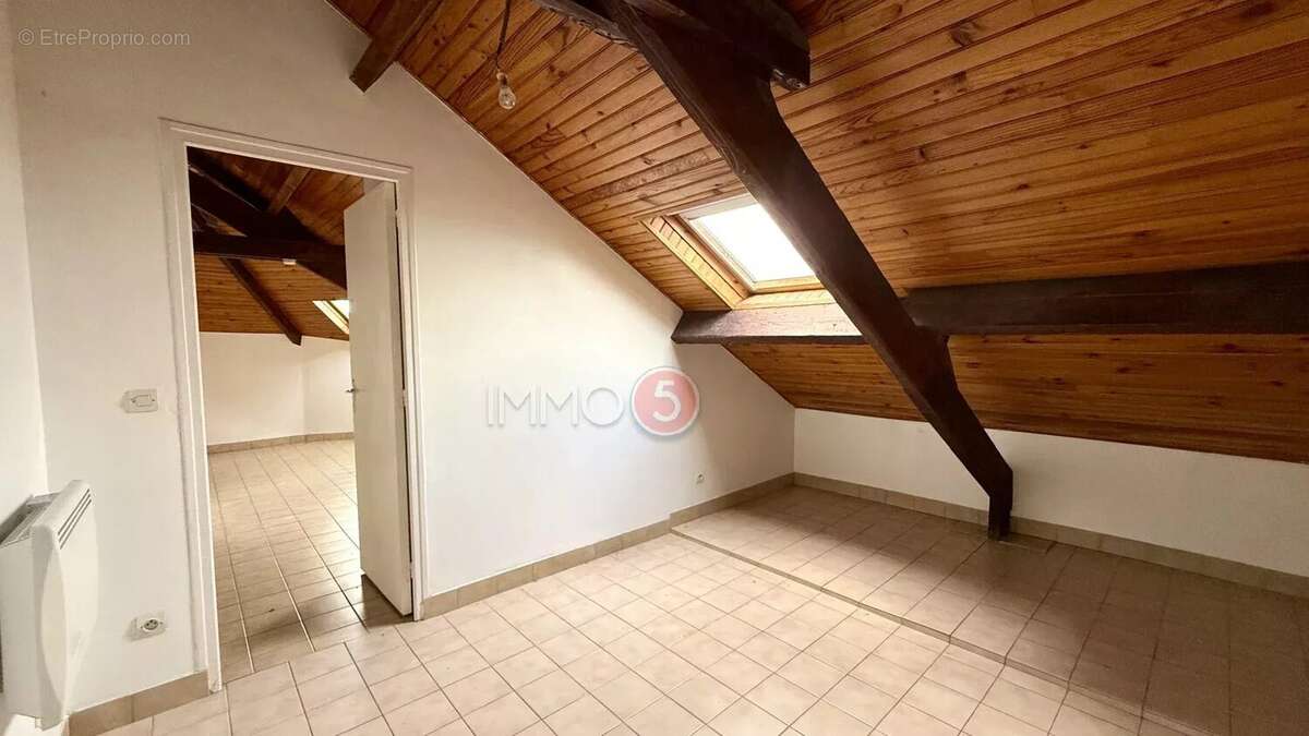 Appartement à LE RAINCY