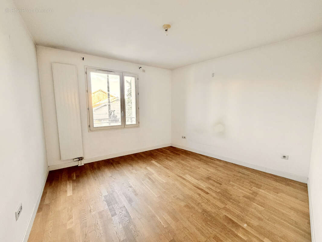 Appartement à MAISONS-ALFORT