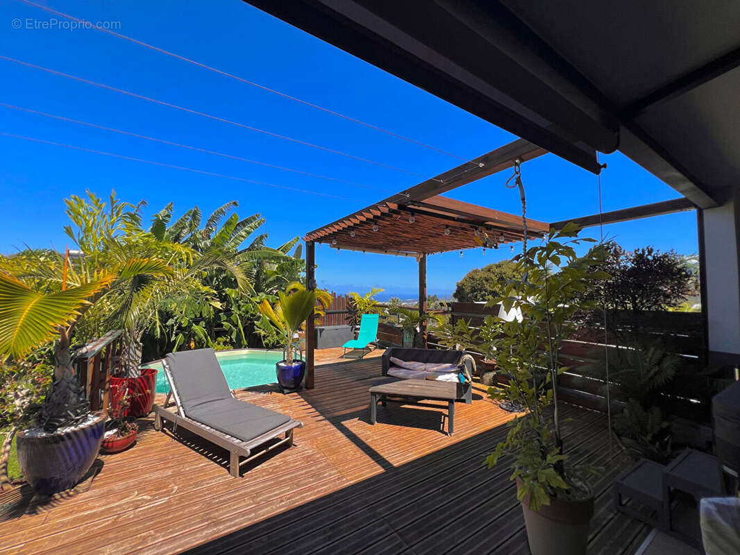 Maison à SAINT-PIERRE