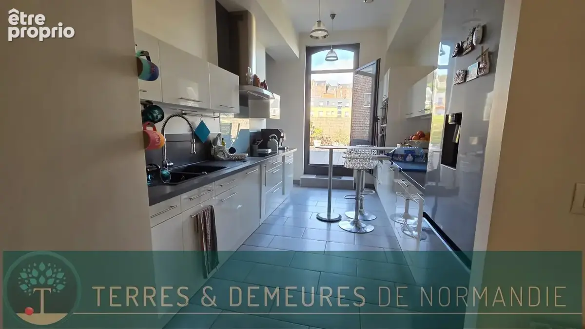 Appartement moderne de 108 m² et 3 chambres au 1er étage d'un immeuble rénové quartier Hopital de DIEPPE (76) - photo 5