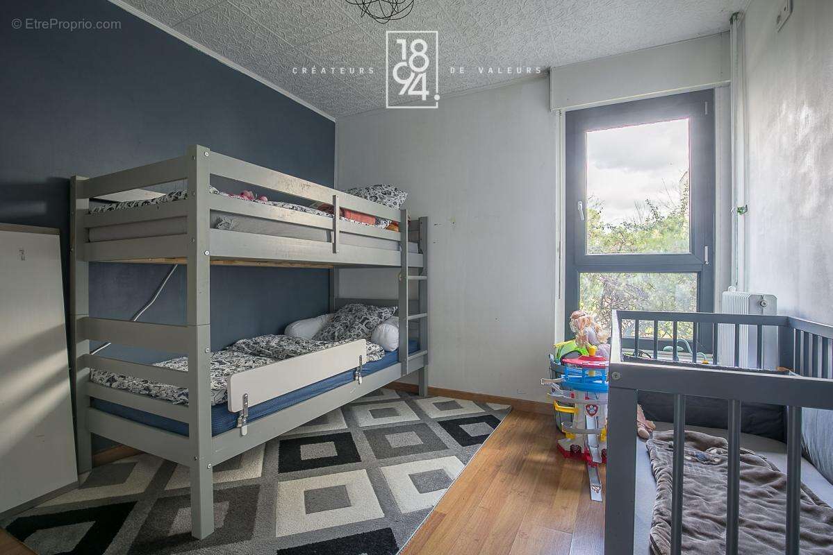 Appartement à MARSEILLE-13E