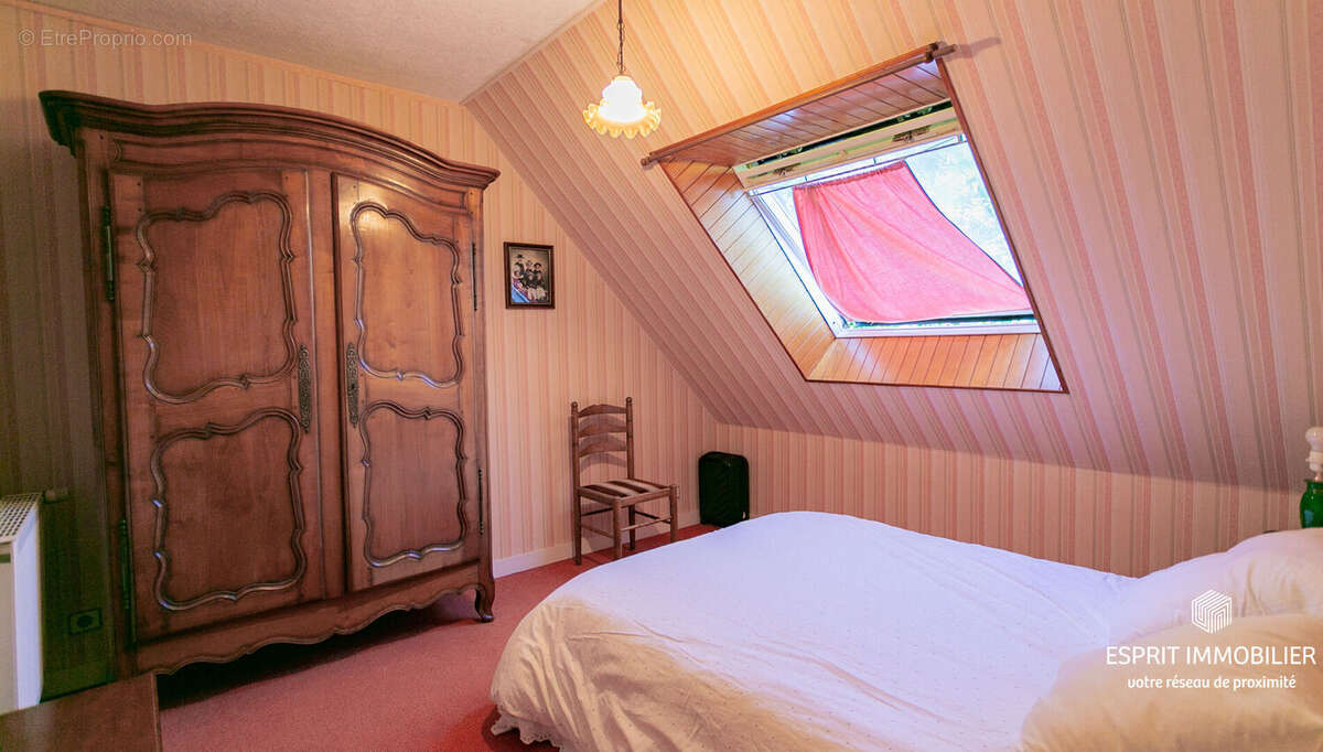 Trégunc - Maison familiale avec vie de plain-pied, 6 chambres, proche commerces - photo 12
