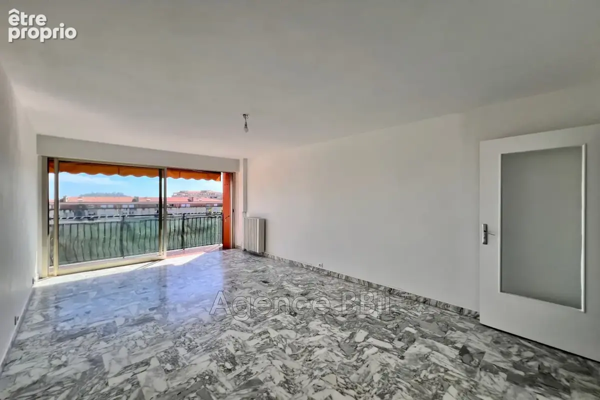 Appartement 82 m² à Nice  - photo 4