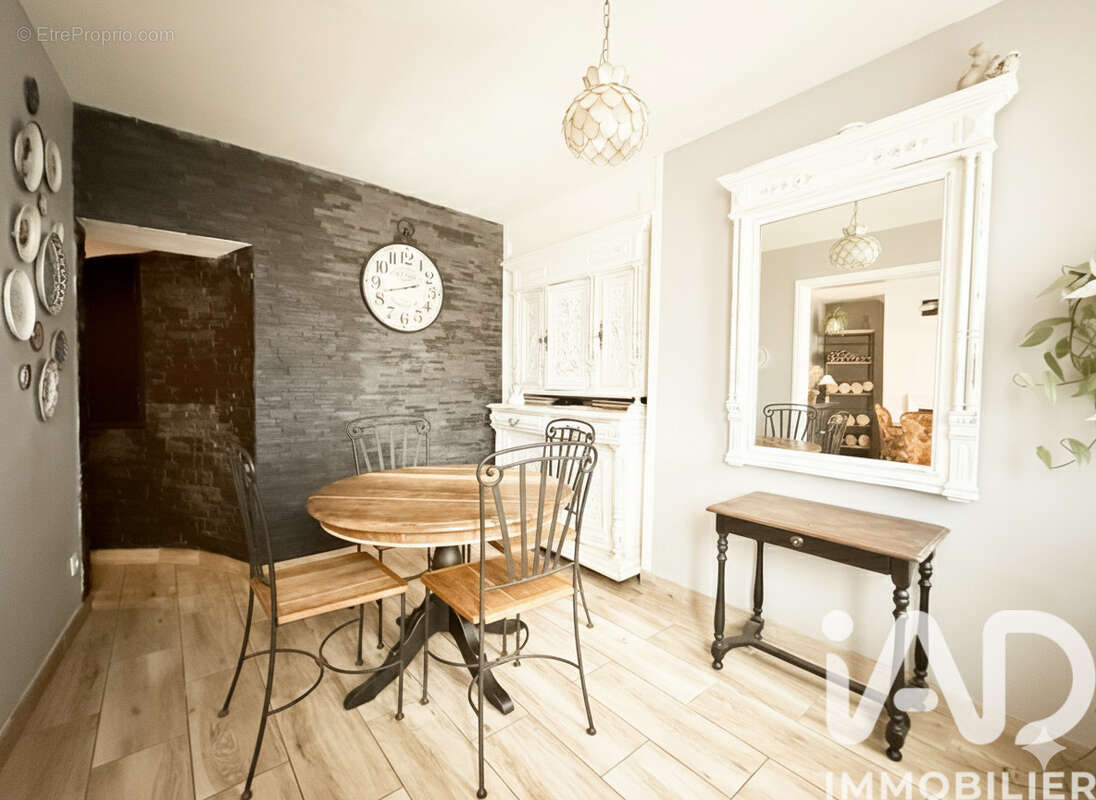 Photo 3 - Maison à PONT-SAINTE-MAXENCE