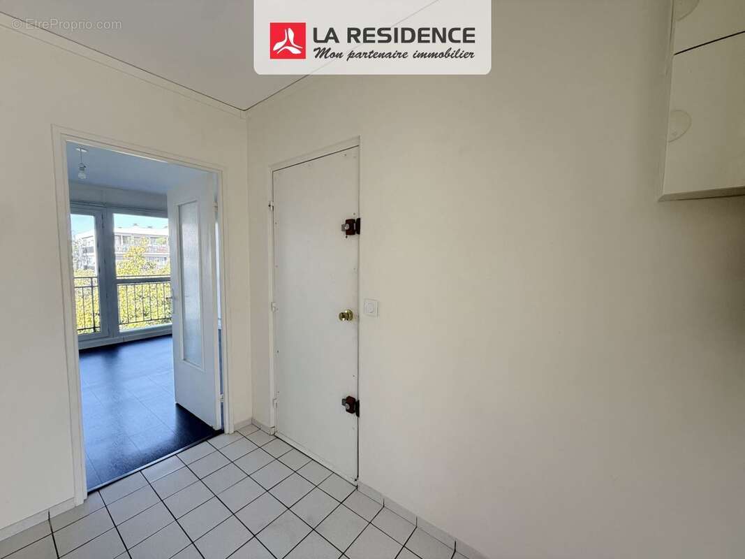 Appartement à VELIZY-VILLACOUBLAY