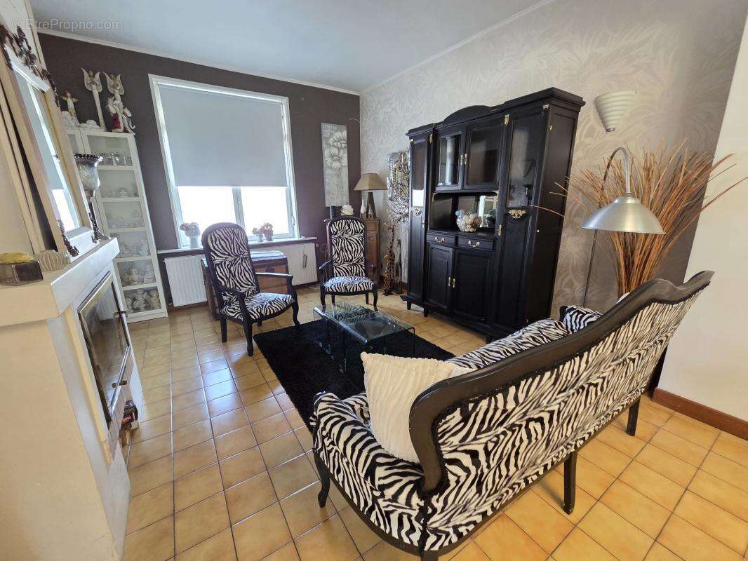 Maison briques offrant 134m² hab sur 361m² ac jardin - photo 5