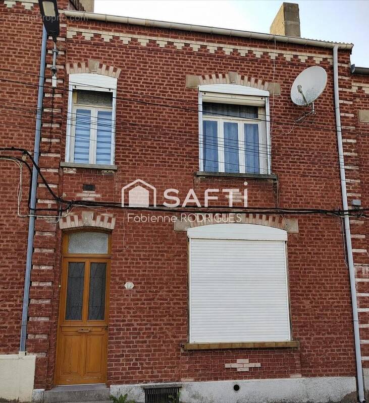 Photo 1 - Maison à LE CATEAU-CAMBRESIS
