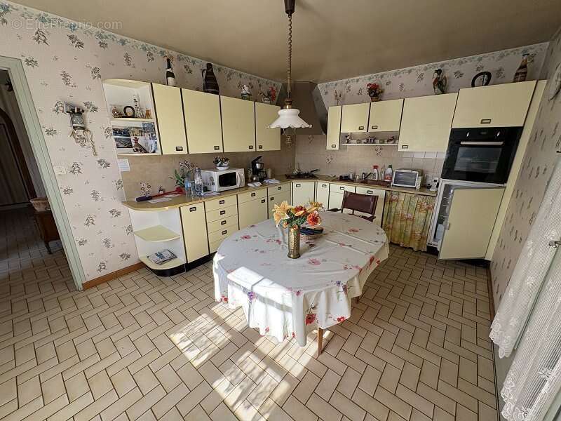 Maison à SOMMESOUS