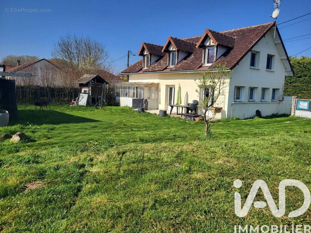 Photo 1 - Maison à RONCENAY
