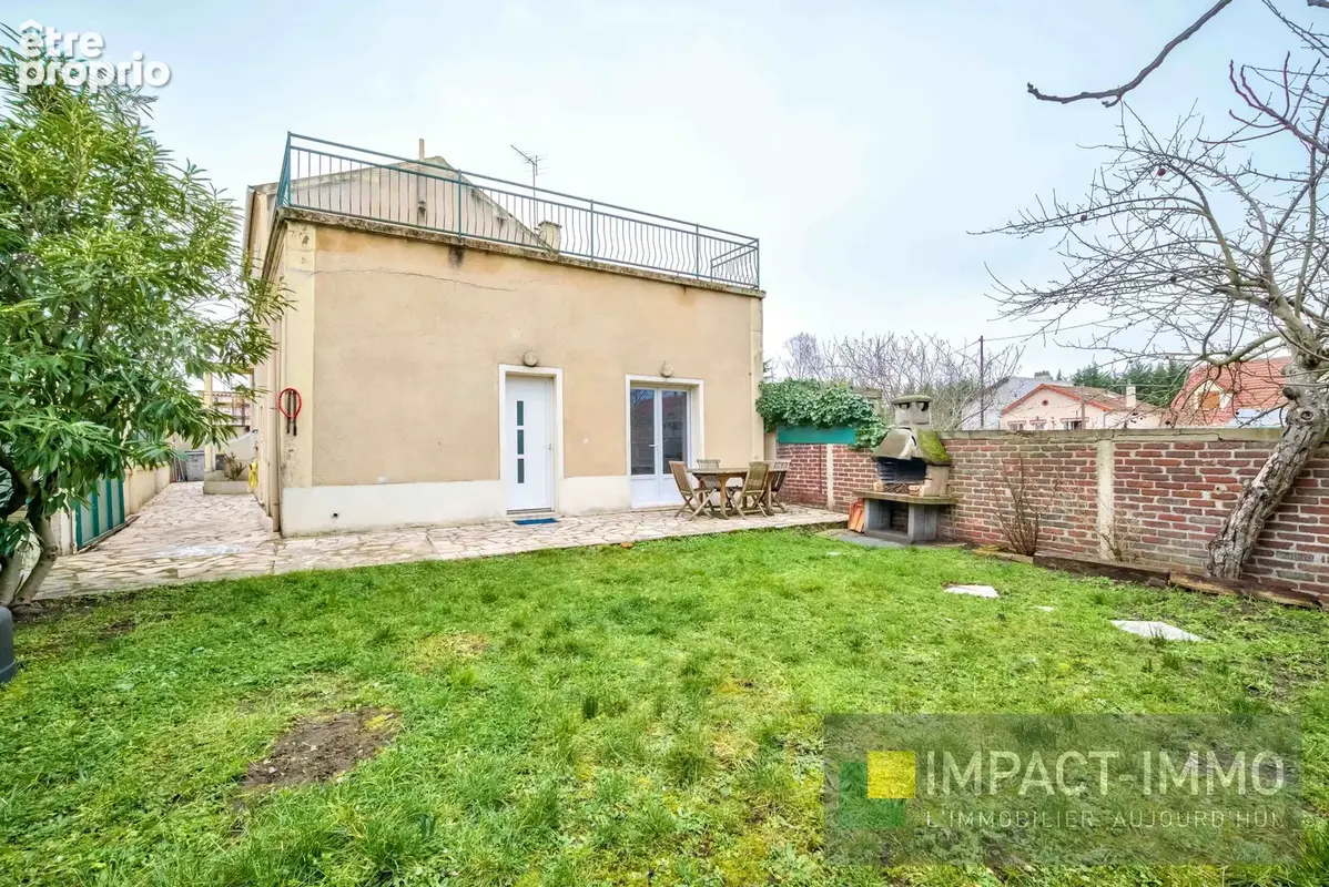 Maison spacieuse avec 5 chambres et jardin - photo 11