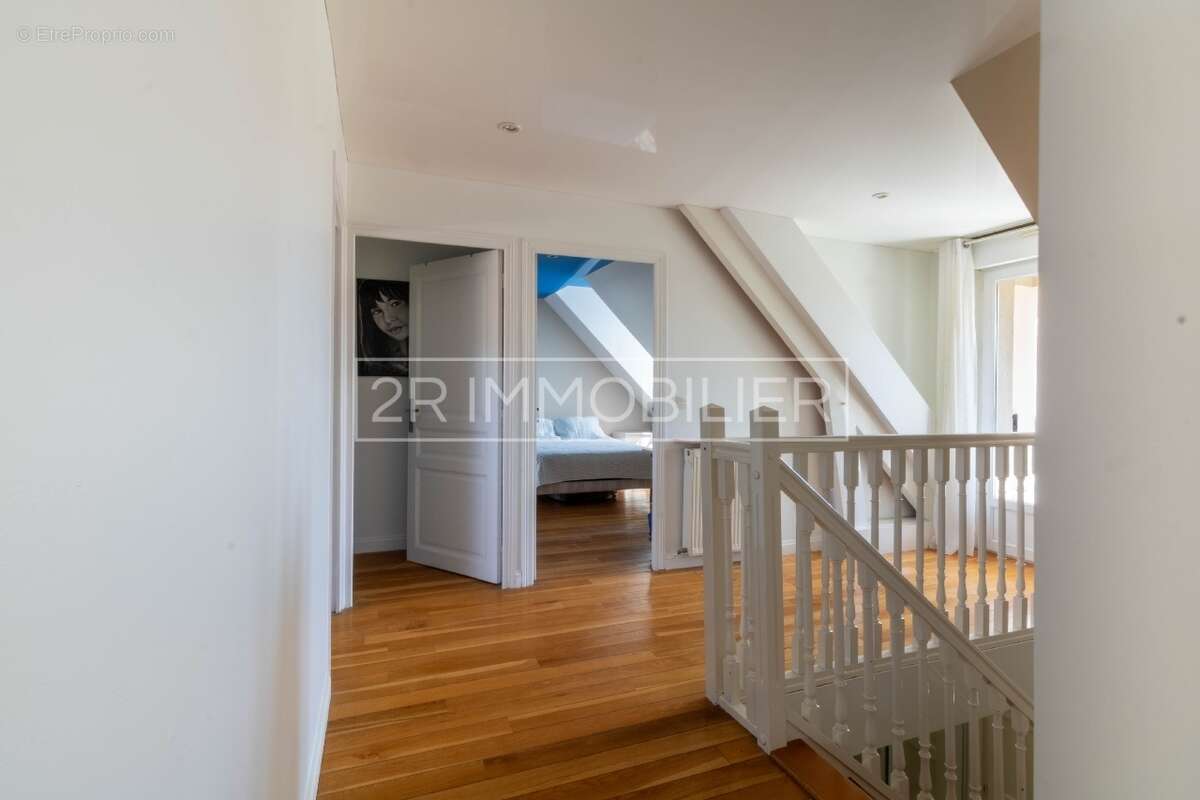 Maison à MAGNY-LE-HONGRE