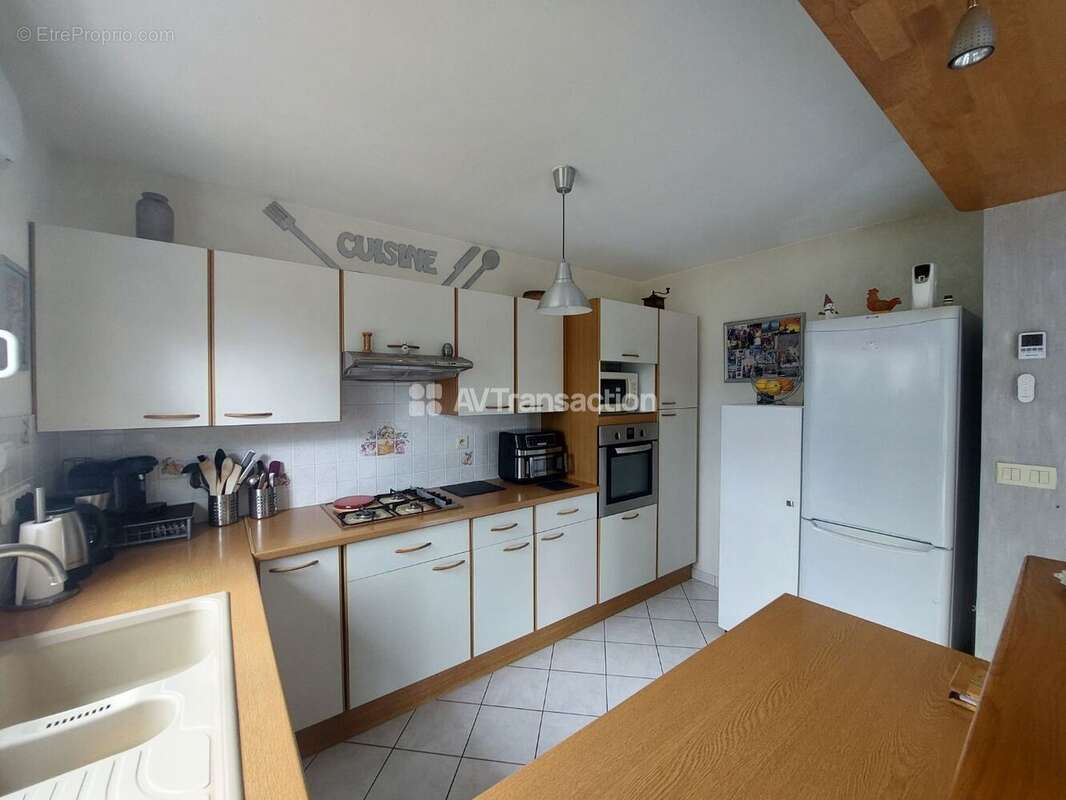 Maison 120 m² à Soulge-Sur-Ouette  - photo 9