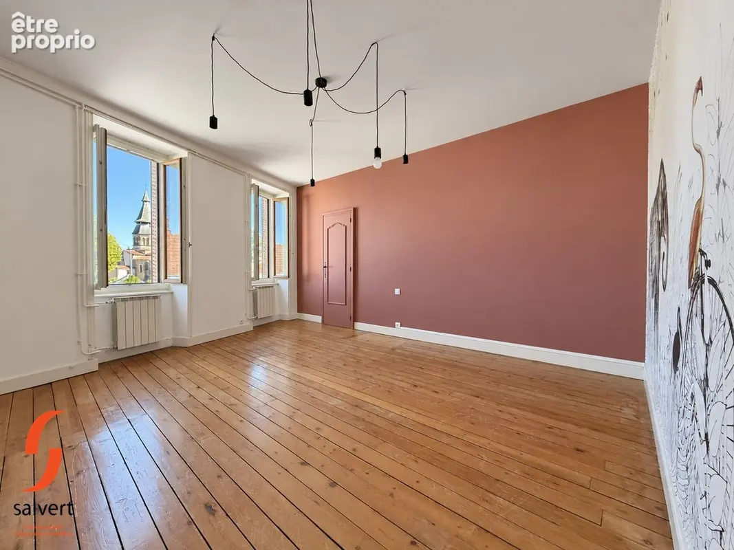 A vendre, Immeuble comprenant 5 appartements et 1 commerce. - photo 8
