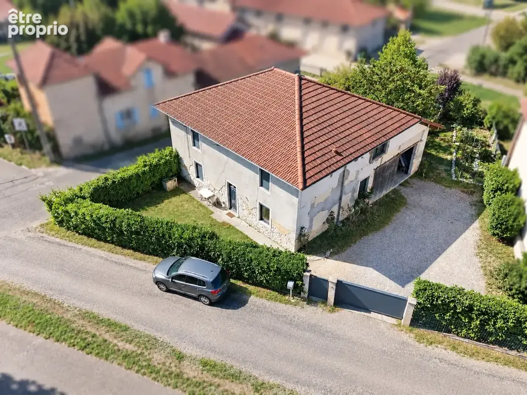 Maison à vendre 5 pièces 162m², terrain 714m² proche centre village d'ATTIGNAT (01) - photo 3