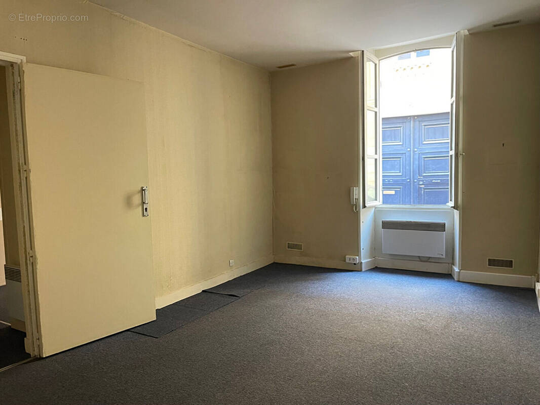 Appartement à VERSAILLES