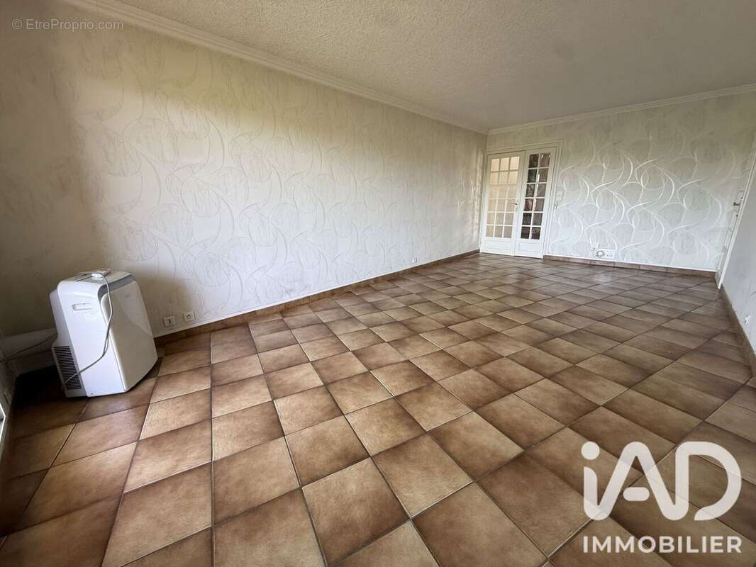 Photo 2 - Appartement à CHARLEVILLE-MEZIERES